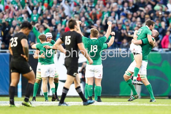 Ireland beat New Zealand Soldier Field Chicago 2016
