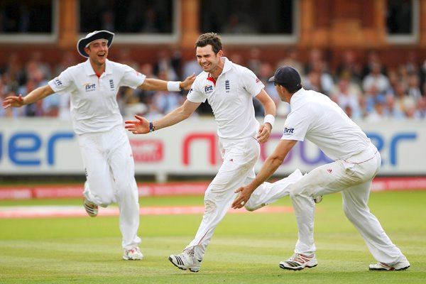 James Anderson England Lord's 2011
