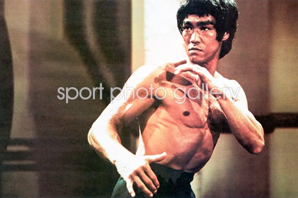 Bruce Lee Karate Stance