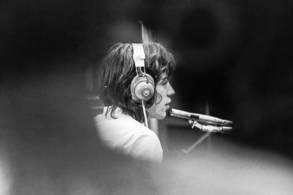 Mick Jagger in a recording studio 1968