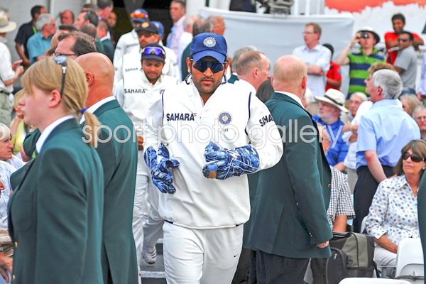 MS Dhoni Ian Bell Incident Nottingham 2011