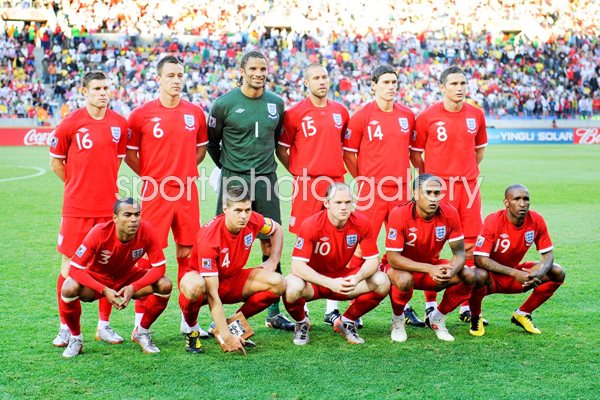 England line up v Slovenia 