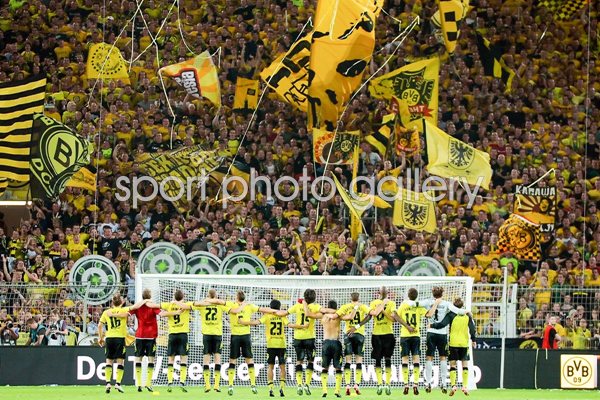 Borussia Dortmund - team and fans