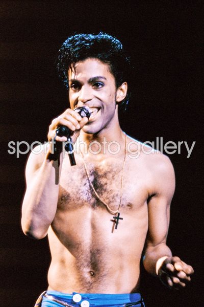 Prince in concert 1986