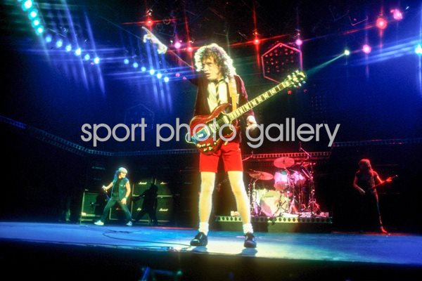 AC/DC