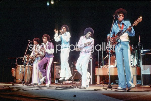 Jackson Five on stage