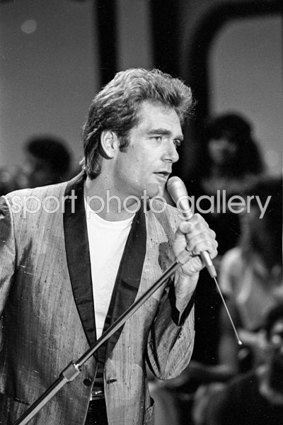 Huey Lewis & the News