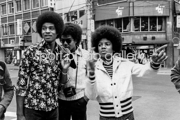 Jackson 5 out and about