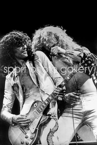 Led Zeppelin Performing