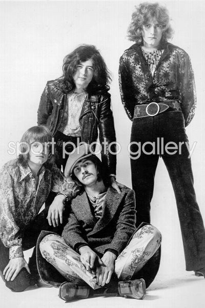 Photo of Led Zeppelin