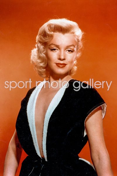marilyn monroe black and white dress