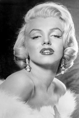 Marilyn Monroe white dress
