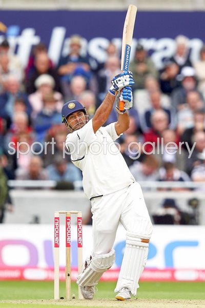 MS Dhoni India hits 6 v England 2011
