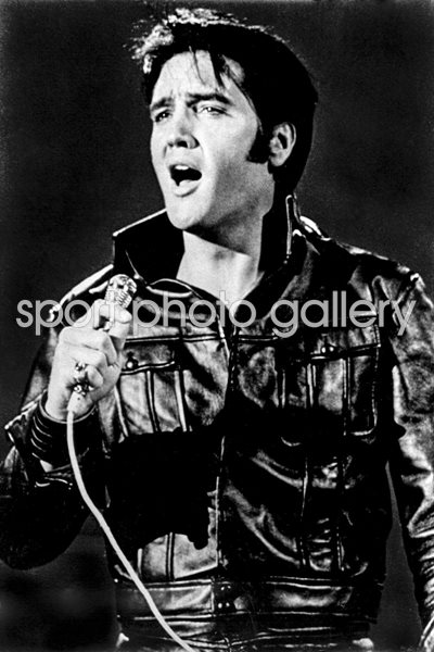 Elvis Presley performs on TV comeback 1968
