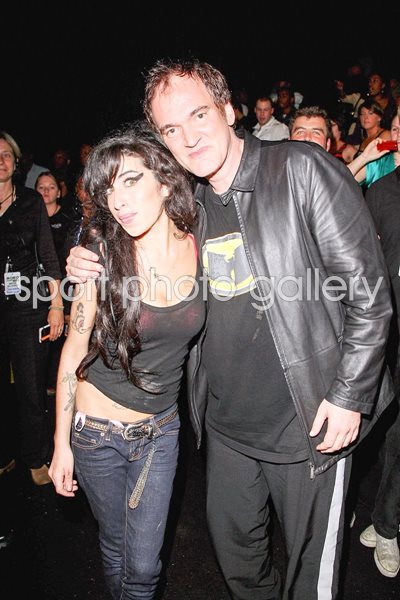 Amy Winehouse and Quentin Tarnatino backstage 