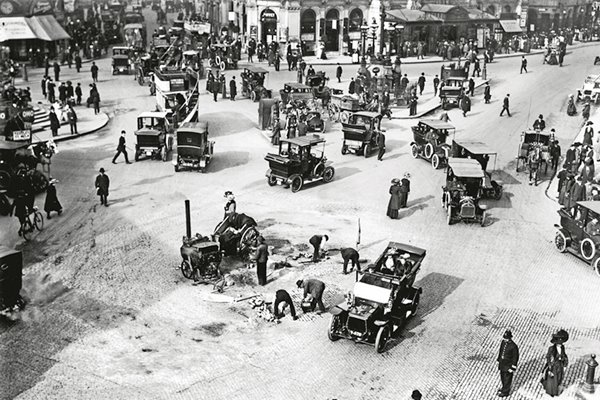 Piccadilly Circus 1910