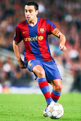Xavi Hernandez Barcelona Champions League