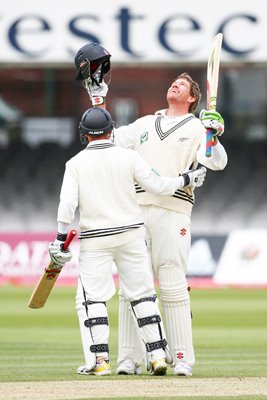 Jacob Oram celebrates Lord's century