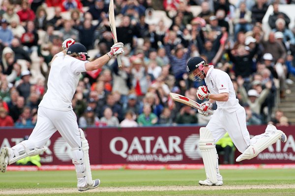 Bell and Collingwood seal dramatic victory 