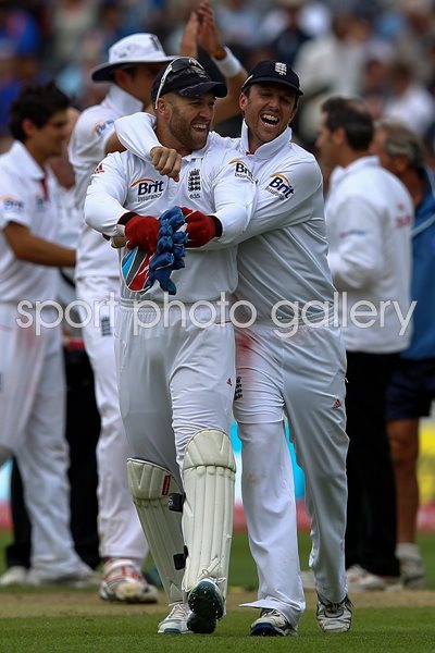 Graeme Swann Matt Prior Edgbaston 2011