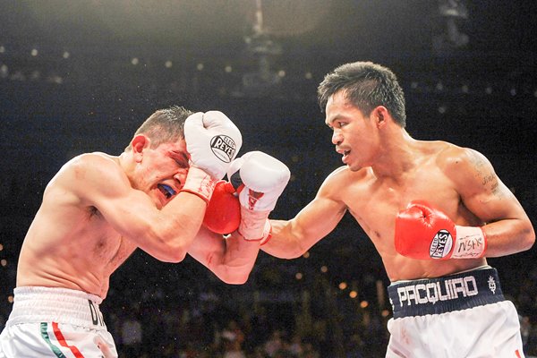 Manny Pacquiao dominates David Diaz