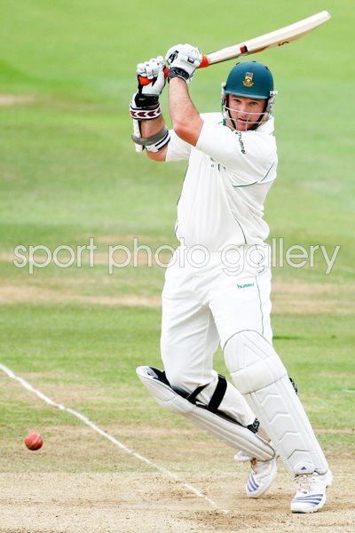 Graeme Smith getting runs