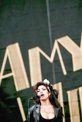 Amy Winehouse on stage