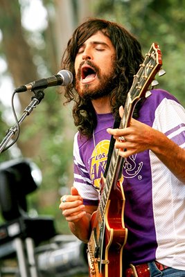 Devendra Banhart performs live