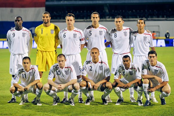 2008 England team line up for historic win in Croatia