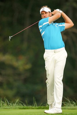 Ian Poulter tees off 2008 Ryder Cup 