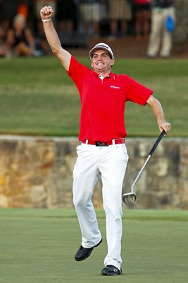 Keegan Bradley wins USPGA Championship 2011