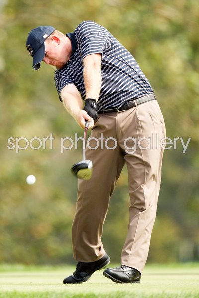 J.B. Holmes crushes a drive during 2008 Ryder Cup 