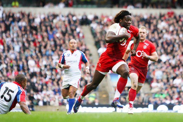 Paul Sackey scores v Pacific Islanders 2008