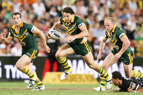 Billy Slater breaks for Australia 