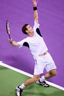 Andy Murray serves Qatar Open 2009