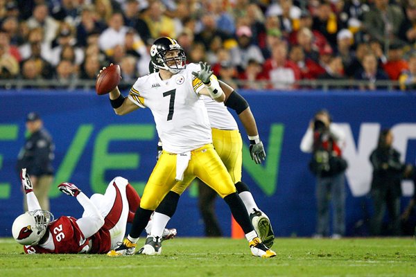 2009 Ben Roethlisberger Super Bowl XLIII action