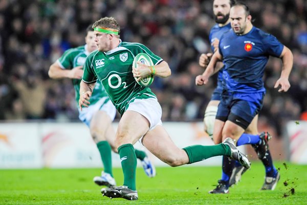 Jamie Heaslip Ireland action v France 6 Nations 2009