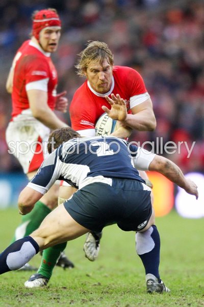 Andy Powell on the charge v Scotland 2009