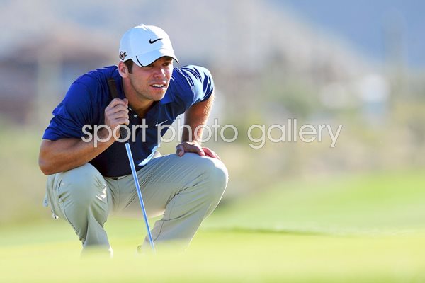 Paul Casey lines up a putt Accenture Match Play 2009