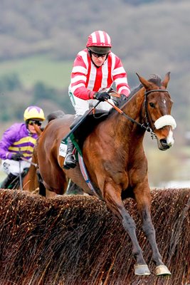 Brian Geraghty on Forpadytheplasterer Cheltenham 2009