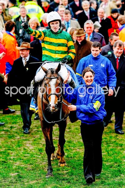 Tony McCoy wins on Wichita Lineman Cheltenham 2009