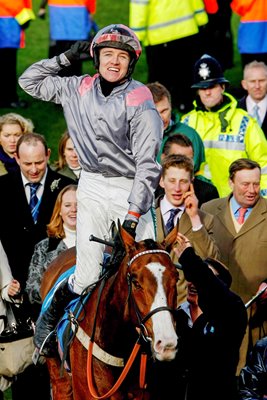 Barry Geraghty celebrates Champion Hurdle win 2009