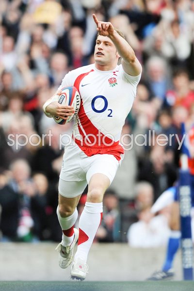 Mark Cueto scores v France Twickenham 2009