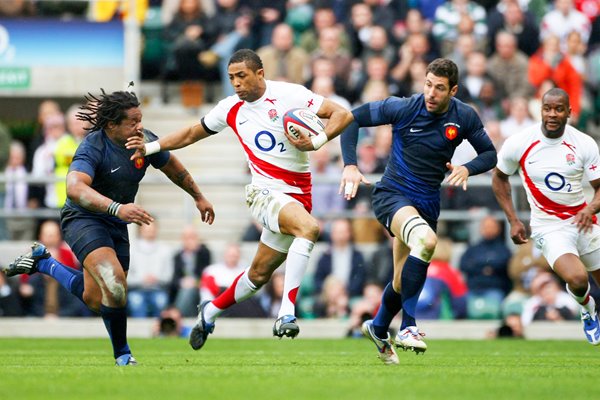 Delon Armitage in action v France Twickenham 2009