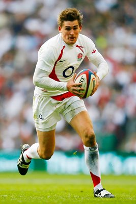 Toby Flood in action v Scotland 2009