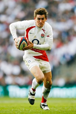 Toby Flood on the ball v Scotland 2009