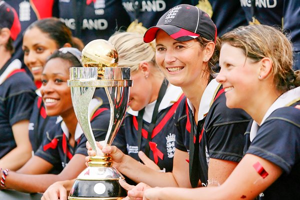 Charlotte Edwards & England World Cup 2009 Champions