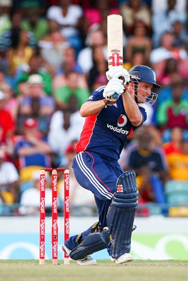 Andrew Strauss wins 4th ODI for England