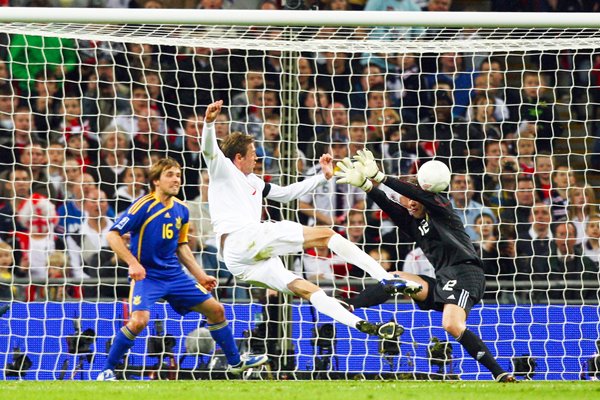 Peter Crouch scores for England