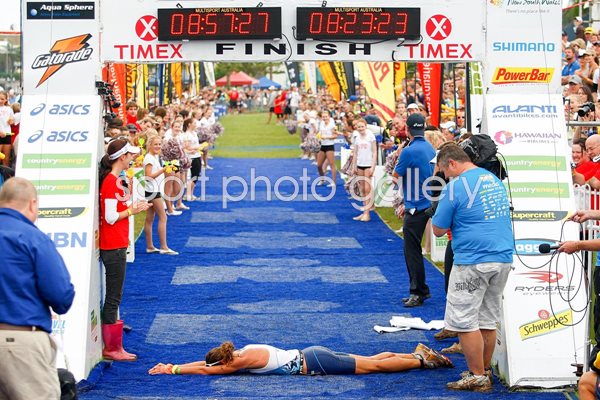 Chrissie Wellington wins in Australia 2009
